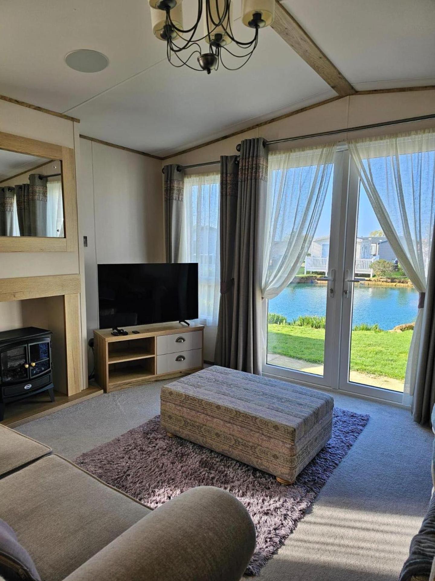Premium 2 Bedroom Caravan With Free Wifi Hunstanton Zewnętrze zdjęcie